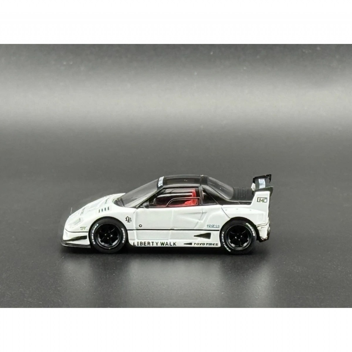 LIBERTY WALK MINI GT ホワイト 美品 Amazon | MINI GT 1:64 LIBERTY WALK - LB WORKS NISSAN GT-R R35