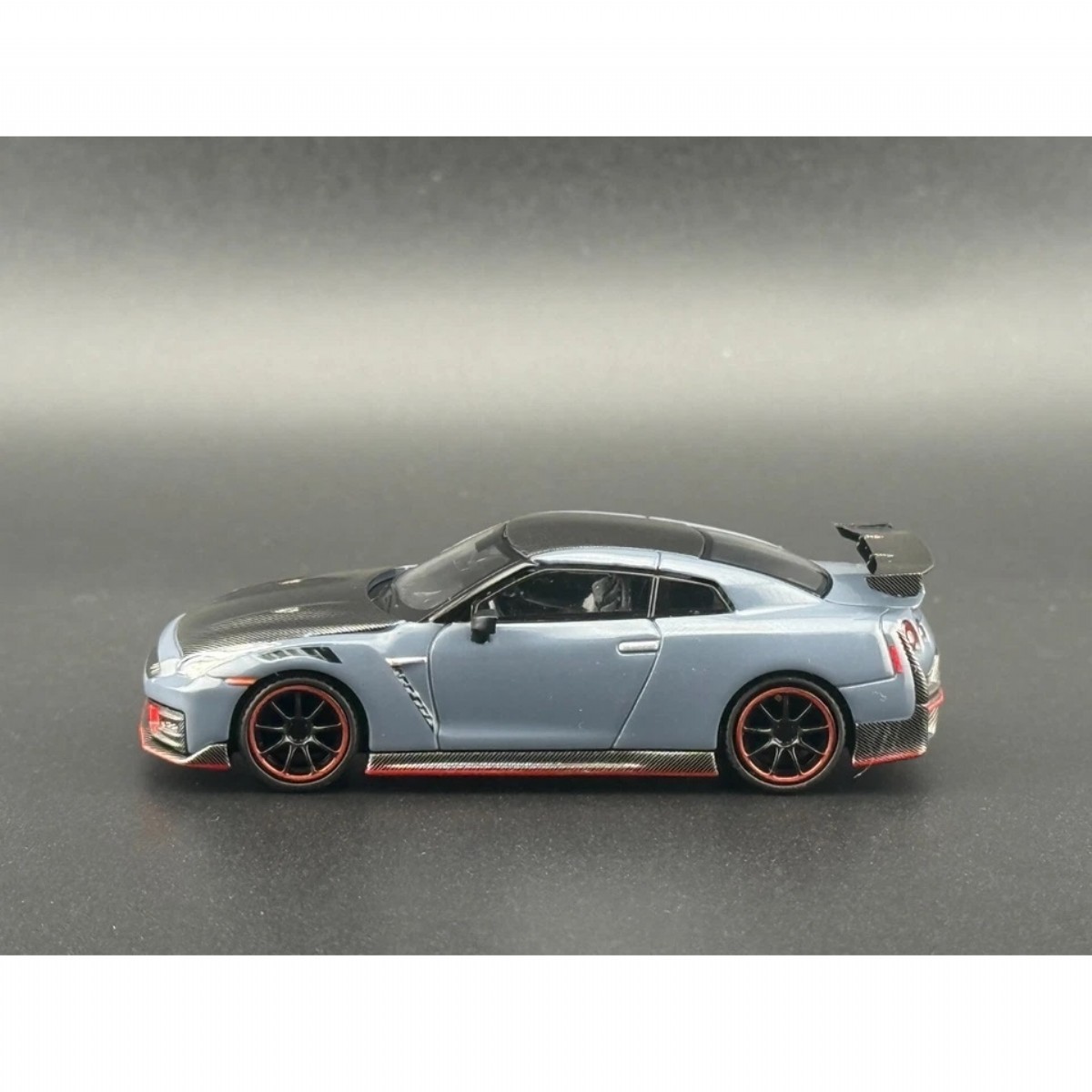 Mini Gt Nissan GT-R Nismo 2024 NISMO Stealth Gray MGT00868-BL